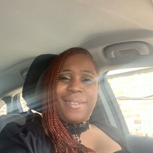 Meet your Posher, Marsha